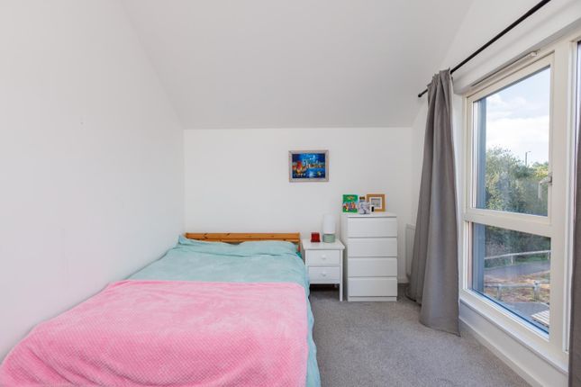 2, Lyme Way, Bristol photo 4