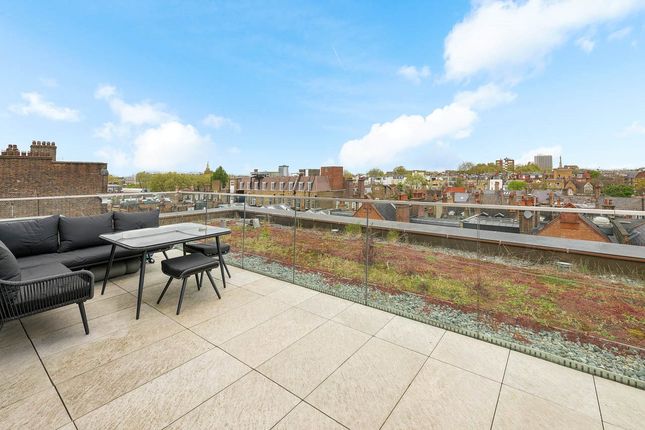 Thumbnail Flat for sale in Essoldo House, 73 Old Church Street, Chelsea