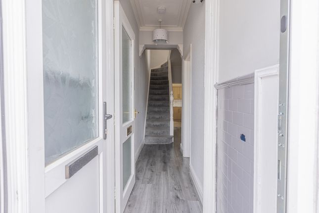 16, Brynglas Road, Newport photo 4