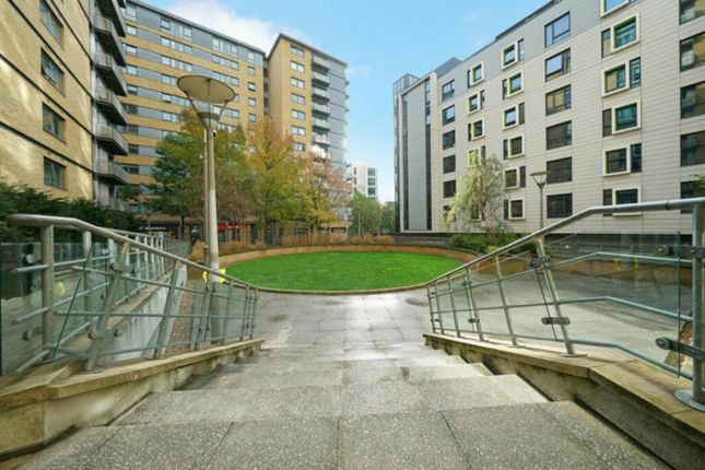 Flat for sale in Trentham Court, North Acton