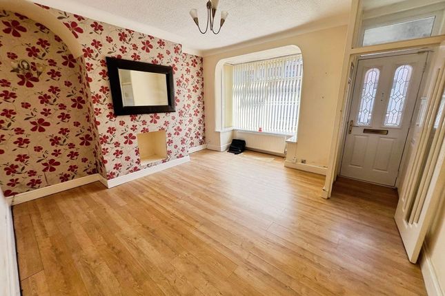 11, Dudley Avenue, Bolton photo 2