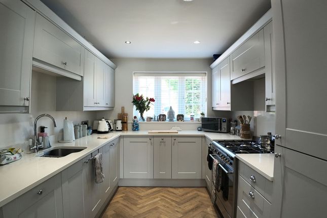 57 Empingham Drive, Leicester photo 2