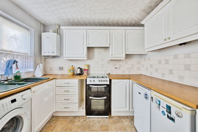27, Masefield Drive, Mablethorpe photo 3