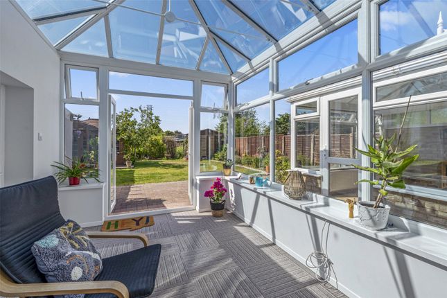 8, Glenbarrie Way, Worthing photo 4