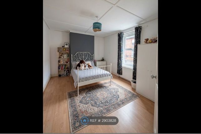 Heaton, Newcastle Upon Tyne photo 4