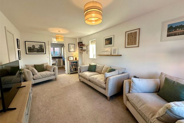 13, Pheasant Close, Norfolk photo 4
