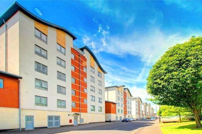 Flat for sale in St. Lawrence Road, Newcastle Upon Tyne