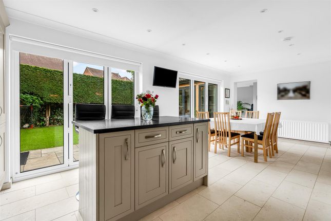 2, Harlings, Hertford Heath photo 2