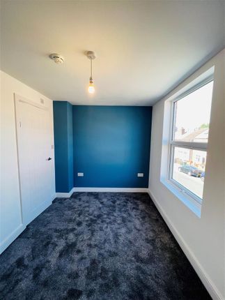 Thumbnail Property for sale in Northfield Road, Stoke, Coventry