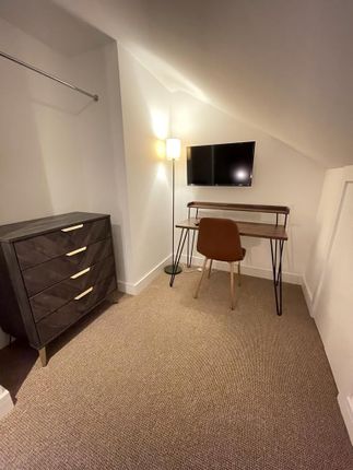 Room to rent in Walbrook Road, Derby