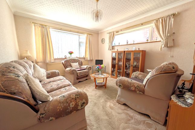 46, Mayfield Grove, Skegness photo 3