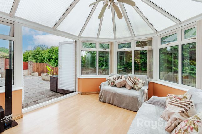 8 Rambler Close, Cardiff photo 3