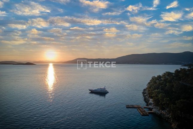 Apartment for sale in Göltürkbükü, Bodrum, Muğla, Türkiye