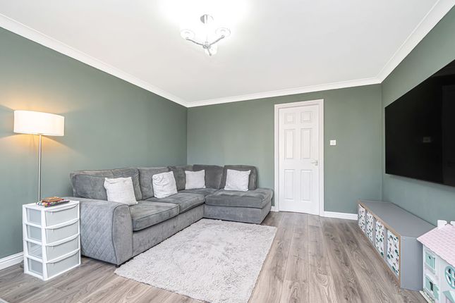 46, Bowhouse Drive, Kirkcaldy photo 4