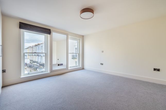 19, Oakfield Place, Bristol photo 4