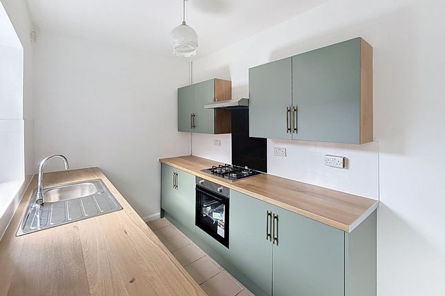 9 Caulton Street, Stoke on Trent photo 5