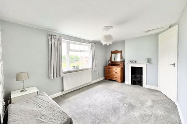 Semi-detached house for sale in Fleetway, North Cotes, Grimsby