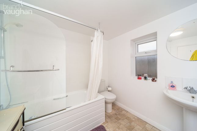 Terraced house to rent in Arnold Street, Brighton, East Sussex