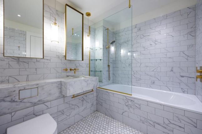 Flat 501, 23 Gauging Square, London photo 4
