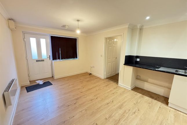 5 Market Place, Willenhall photo 5