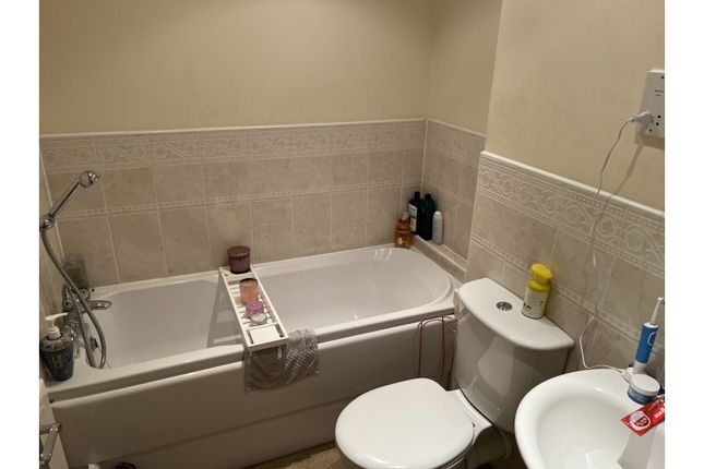End terrace house for sale in Monks Way, Worksop