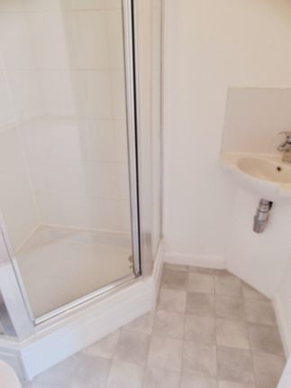 Flat 1, 5, Thornbridge Court, Falkirk, Scotland photo 5