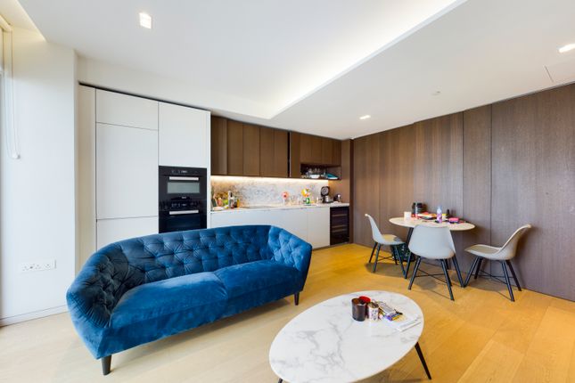 Thumbnail Flat for sale in 30 Casson Square, Borough