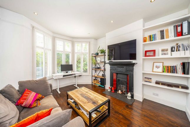 23A, Fieldhouse Road, London photo 2