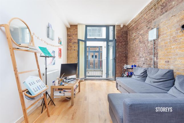 Flat to rent in Phipp Street, Shoreditch, London