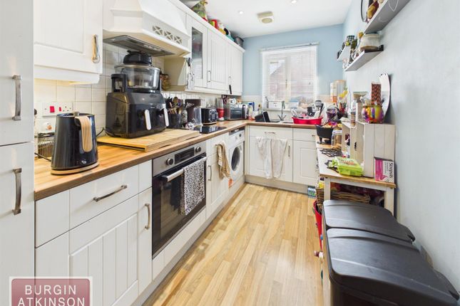 60, Burleigh Court, Tuxford photo 2