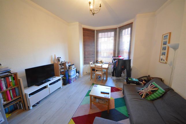 RGF Flat 2, 54, Goldhurst Terrace, London photo 3