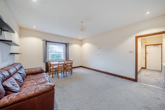 Flat 7, 6, Kidbrooke Park Road, London photo 2
