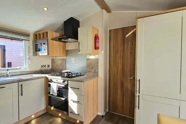 Brynteg Country And Leisure Retreat, Gwynedd photo 3