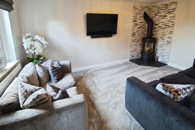 1, Azalia Grove, Redcar photo 2