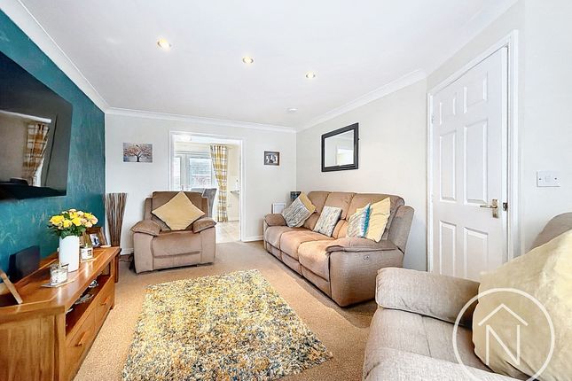 28 Chaucer Close, Billingham photo 4