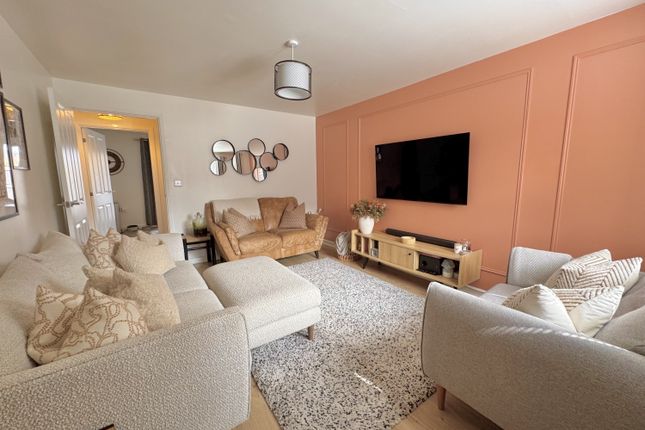 16, Roseberry Close, Seaham photo 3