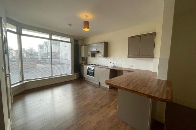 Flat 1, 71, James Street, Lincs photo 2