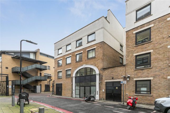 Flat for sale in Basing Place, London