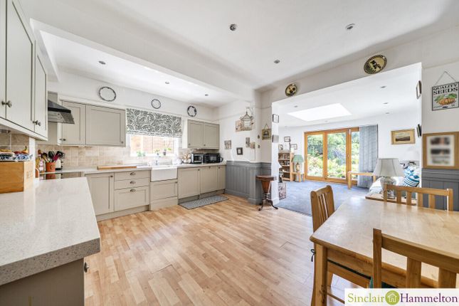1, Vine Place, Westerham photo 4