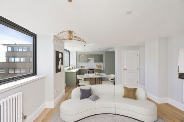Standard 2 Bed, The Cliffs, Greenways, Brighton photo 4