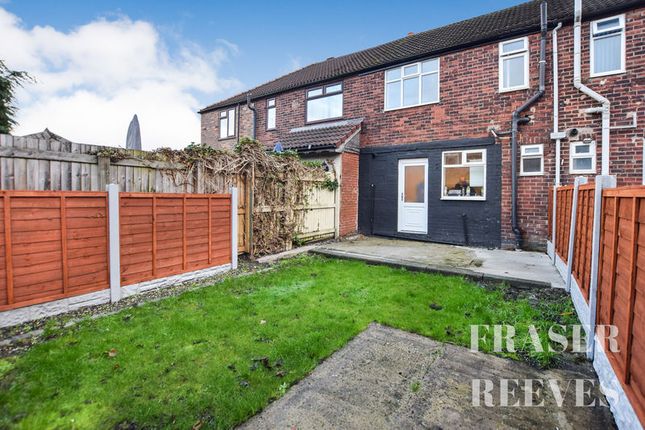 18, Vista Avenue, Newton-Le-Willows photo 2