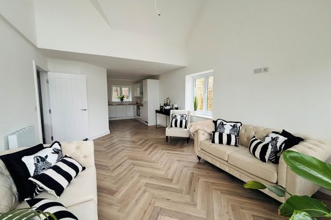 Apartment 17, Milestone Court, Liverpool photo 4