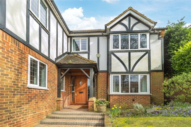 Thumbnail Detached house for sale in Aldenham Grove, Radlett, Hertfordshire