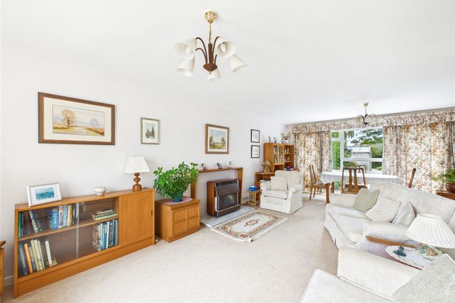 5, Magdalen Drive, Suffolk photo 4