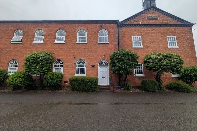 5, The Cloisters, Atherstone photo 2