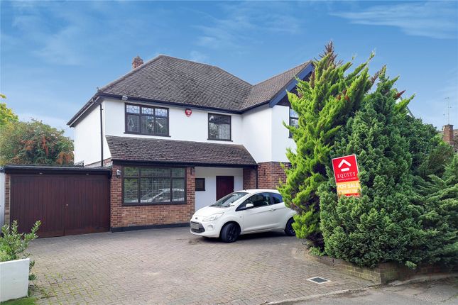 Thumbnail Detached house for sale in Wyndcroft Close, Enfield