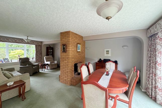 6, The Meadows, Leek Wootton photo 3