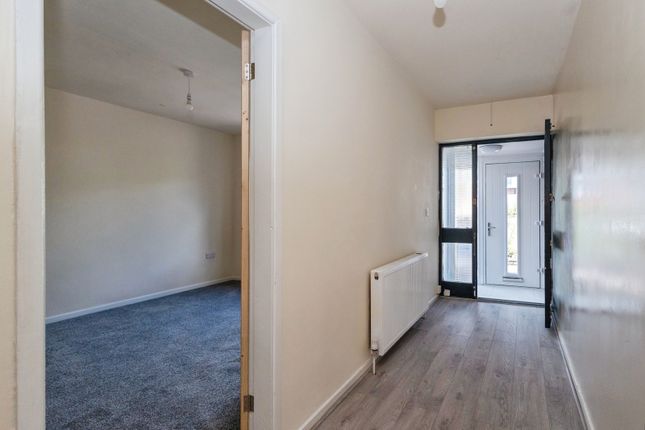 55, Green End, Manchester photo 2