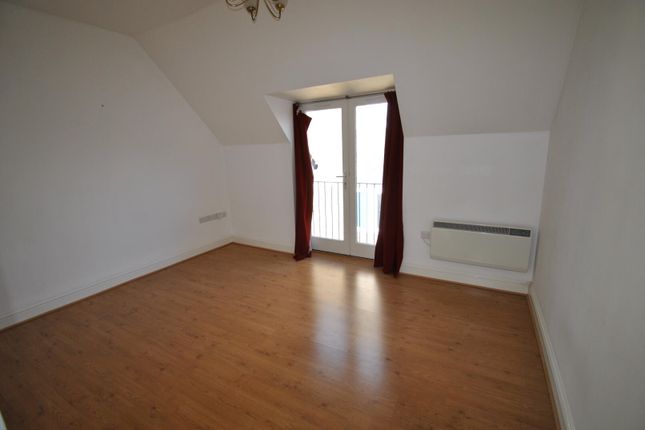 Flat 4, Sillence Court, Upper King Street, Royston photo 3