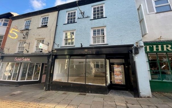 Retail premises to let in St. Mary Street, Chepstow, Monmouthshire